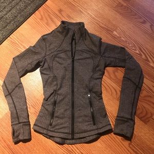 Heathered grey forme jacket 4 EUC